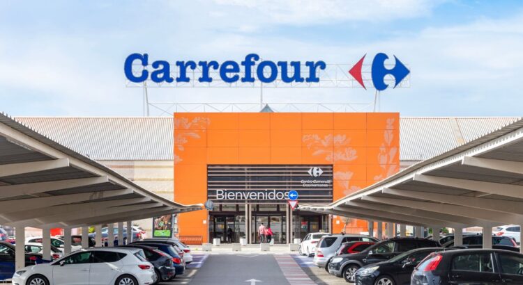 Carrefour le 25 décembre 2025 : ce détail sur l&rsquo;ouverture de ces supermarchés risque de gâcher vos courses de Noël