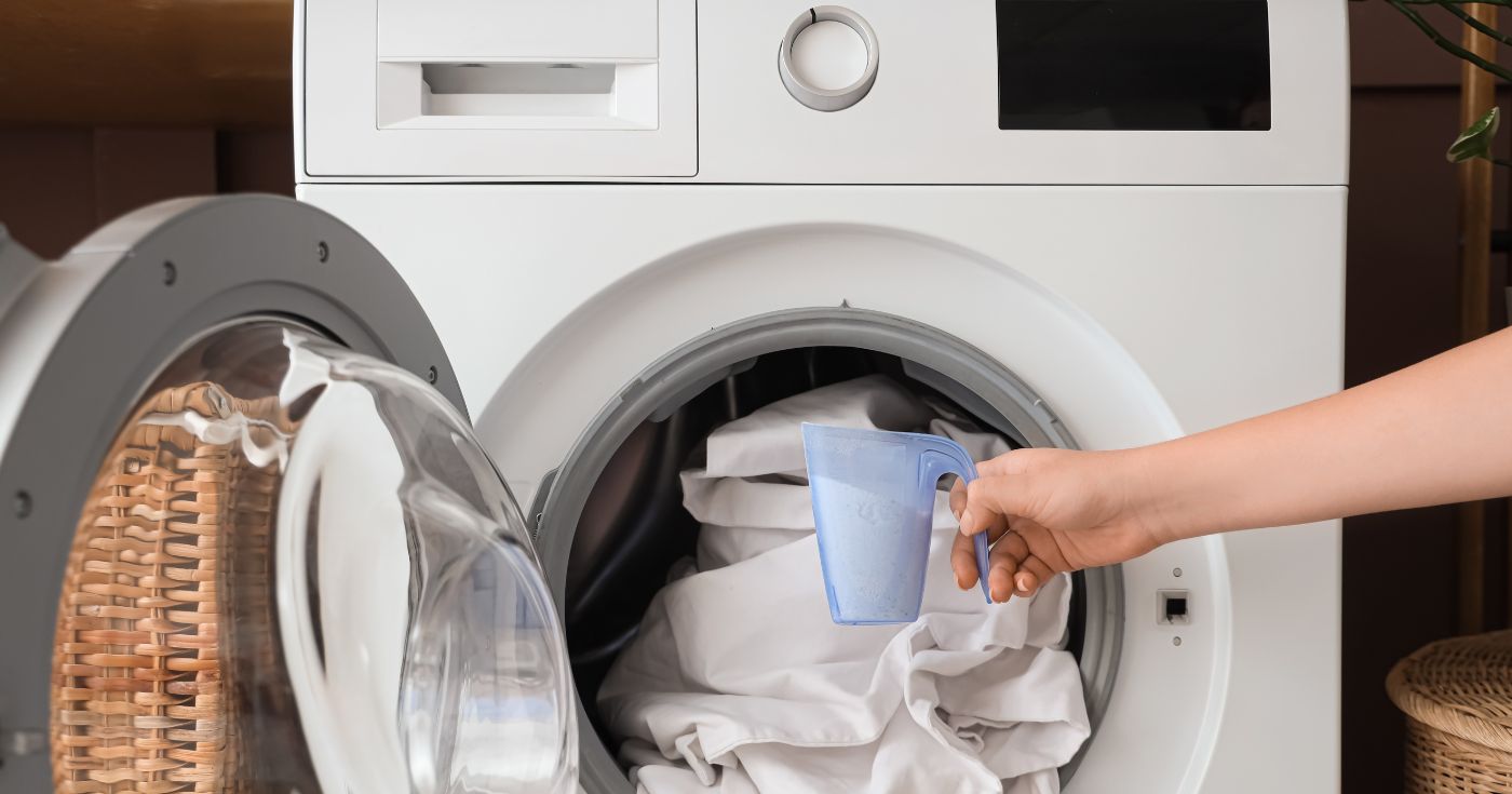 Cette lessive validée par l’UFC-Que Choisir lave mieux qu&rsquo;une marque culte vendue partout, et coûte deux fois moins cher par lavage