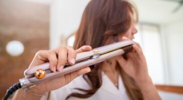 Dyson Corrale, Steampod 4 ou GHD : ce choix de lisseur qui peut ruiner vos cheveux (et vous faire perdre 400 €)
