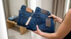 Ce jean à 39,99€ est le dupe parfait d&rsquo;un modèle de luxe à 250€ : notre test en cabine