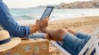 Cette astuce cachée de votre liseuse la transforme en bibliothèque de vacances idéale (et allège brutalement votre valise)