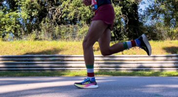 J’ai porté cette paire Hoka du matin au soir, entre marche et course à pieds, et un détail m’a complètement fait changer d’avis