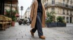 Fini le jogging, voici la pièce mode inattendue à porter avec des Ugg Tasman pour un look chic