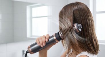 Cheveux ternes et cassants : cette nouveauté Shark promet une brillance miroir en un passage sans les brûler (à une condition)