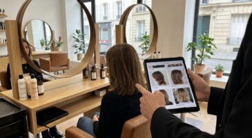 Voici les 7 coupes mi-longues que les coiffeurs s&rsquo;arrachent en 2026 (elles affinent le visage sans tout sacrifier)