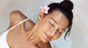 Voici la BB crème en stick à moins de 20€ qui fait trembler toutes les grandes marques vendues en pharmacie