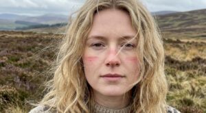 Ce Brontë Blush vu sur Margot Robbie change tout : si vous posez encore le vôtre autrement, vous gâchez votre effet bonne mine