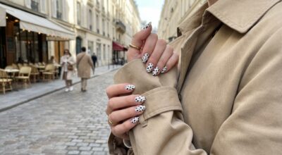 Ce nail art noir et blanc, ultra simple à faire, est en train d’éclipser toutes les manucures du printemps 2026