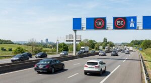 Cette nouvelle limite sur autoroute pourrait bouleverser vos trajets en France et vous coûter bien plus cher que prévu