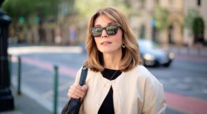 Après 50 ans, cette coupe de cheveux vous rajeunit de 10 ans (pourtant beaucoup l&rsquo;ignorent encore en 2026)