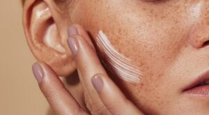 Nubiance lance ce soin anti-taches brunes : ce que révèlent les tests est bluffant !