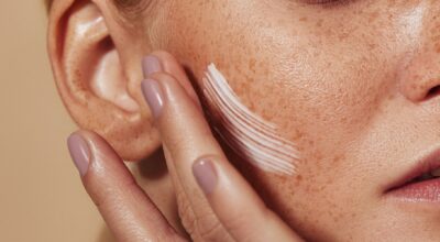 Nubiance lance ce soin anti-taches brunes : ce que révèlent les tests est bluffant !