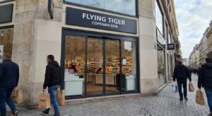 Rappel conso : ces verres colorés pour enfants Flying Tiger Copenhagen, vendus depuis 2024, contiennent plomb et cadmium