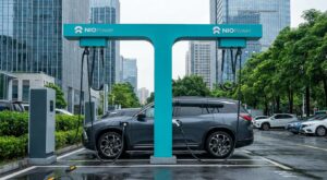 Recharger sa voiture électrique en quelques minutes : ce système BYD qui ridiculise Tesla arrive en Europe plus vite que prévu