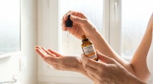 Vitamine C : cette autre vitamine à ajouter dès maintenant pour lisser les rides bien plus vite selon les experts