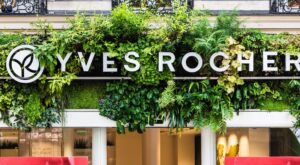 Avant-première : le nouvel actif miracle d&rsquo;Yves Rocher est à tester en secret dans son pop-up (magique !)