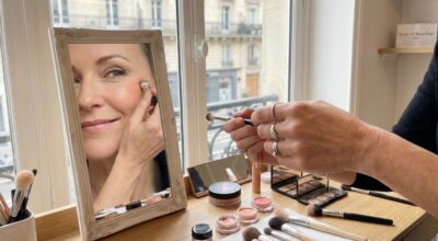 À 50 ans, cette pro du maquillage révèle 7 erreurs qui vous vieillissent de 10 ans (et comment les corriger vraiment)