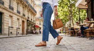 Ce que les pros des magazines ne négligent jamais : ces 34 pièces suffisent pour avoir leur allure sans se ruiner tout en ayant des looks « effet luxe »