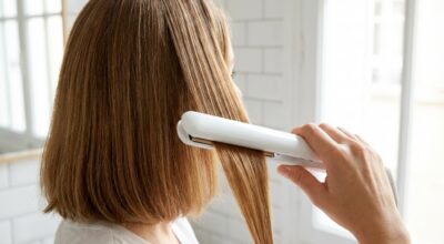 Cheveux fins fragiles : ces appareils approuvés par les pros offrent un lissage sans casse si vous changez ce réglage