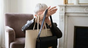 Gigi Hadid, méconnaissable chez Miu Miu : cette nouvelle coupe courte qui change tout et affole les fans et les coiffeurs