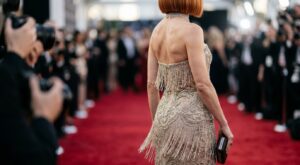 Jessica Chastain ose cette nouvelle coupe courte au tapis rouge et sa transformation spectaculaire affole déjà les coiffeurs