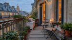 Ce plan d&rsquo;aménagement malin transforme ce balcon filant étroit en vraie pièce de vie (sans le bloquer ni fâcher la copropriété)