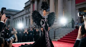 Met Gala 2026 : cette tenue de Sam Smith enflamme les réseaux, entre chef-d’œuvre de mode queer et polémique inattendue