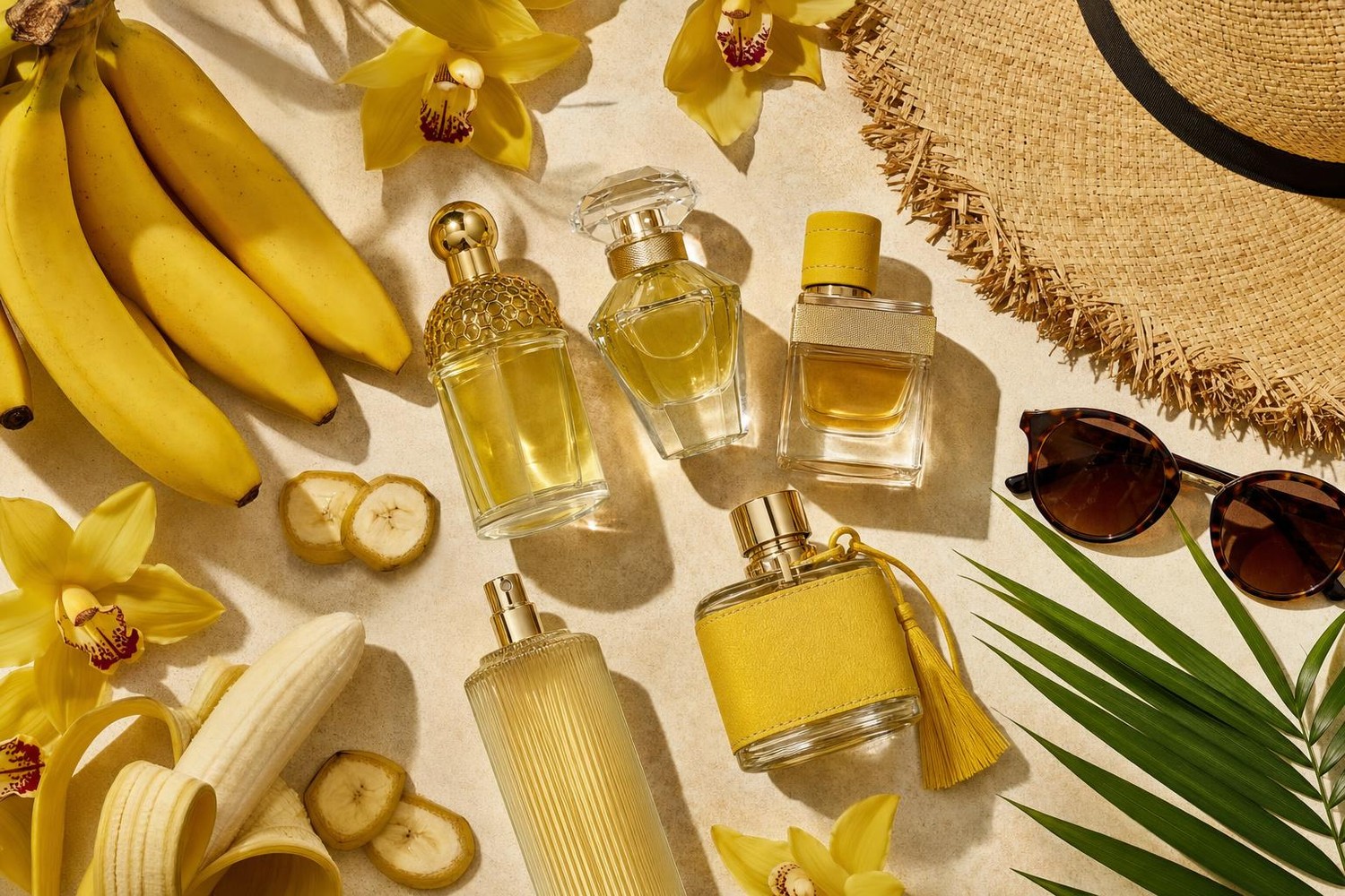 Ce parfum tropical devenu viral affole cet été : 5 jus longue tenue à porter sans écœurement, même en plein soleil