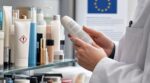 Ce rituel beauté que vous faites chaque jour est-il devenu risqué avec la nouvelle règle européenne ? Des experts répondent enfin