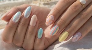 Alerte ! Ces 7 manucures repérées sur les filles les plus stylées vont dominer l&rsquo;été (et vous risquez de regretter votre nude)