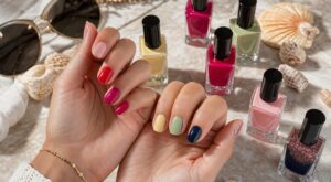 Ces 8 couleurs d&rsquo;ongles Chanel vont transformer votre manucure d&rsquo;été (et vous regretterez de ne pas les avoir essayées)