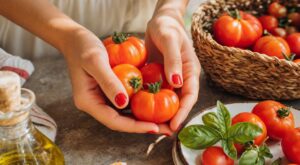 « Une couleur de vernis rouge tomate ? » : la tendance fraîche et vitaminée de l&rsquo;été 2026 qui flatte toutes les carnations