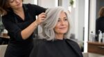 Cheveux blancs : cette erreur que presque tout le monde fait vous vieillit de 10 ans (et 3 gestes d'un expert pour l'éviter)