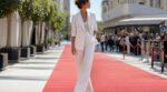 Porter encore un jean en canicule ? Isabelle Ithurburu ose ce look qui affine la silhouette (et change tout pour vous)