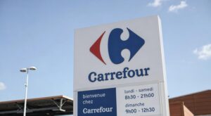 Rappel conso : chez Carrefour en France, vérifiez ces pêches et nectarines bio, pour contamination chimique
