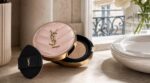 Adieu « l&rsquo;effet masque » avec votre fond de teint : ce nouveau produit YSL est le secret des peaux lumineuses et naturelles