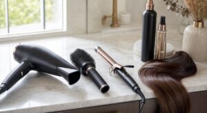 Cette technique avec la chaleur que les coiffeurs adorent fait tenir le brushing plusieurs jours, même si rien ne tient d&rsquo;habitude