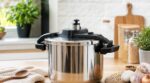 Rappel conso : cette cocotte-minute vendue chez Carrefour peut exploser et provoquer de graves brûlures