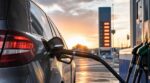 Carburant : cette aide de 100 € arrive dès octobre, mais une partie de ces Français qui roulent pour travailler restera exclue