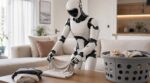Elon Musk veut mettre un robot humanoïde dans nos maisons : mais un geste très simple lui donne encore du fil à retordre