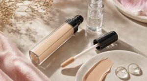 Si ton anti-cernes te vieillit, ce soin Benefit à 76 % skincare et acide hyaluronique pourrait bien tout changer en 24 h